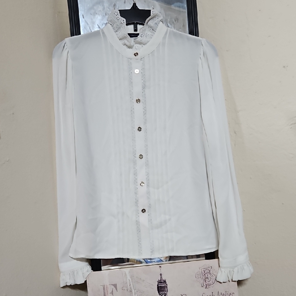 Elegant White Button-Up Blouse